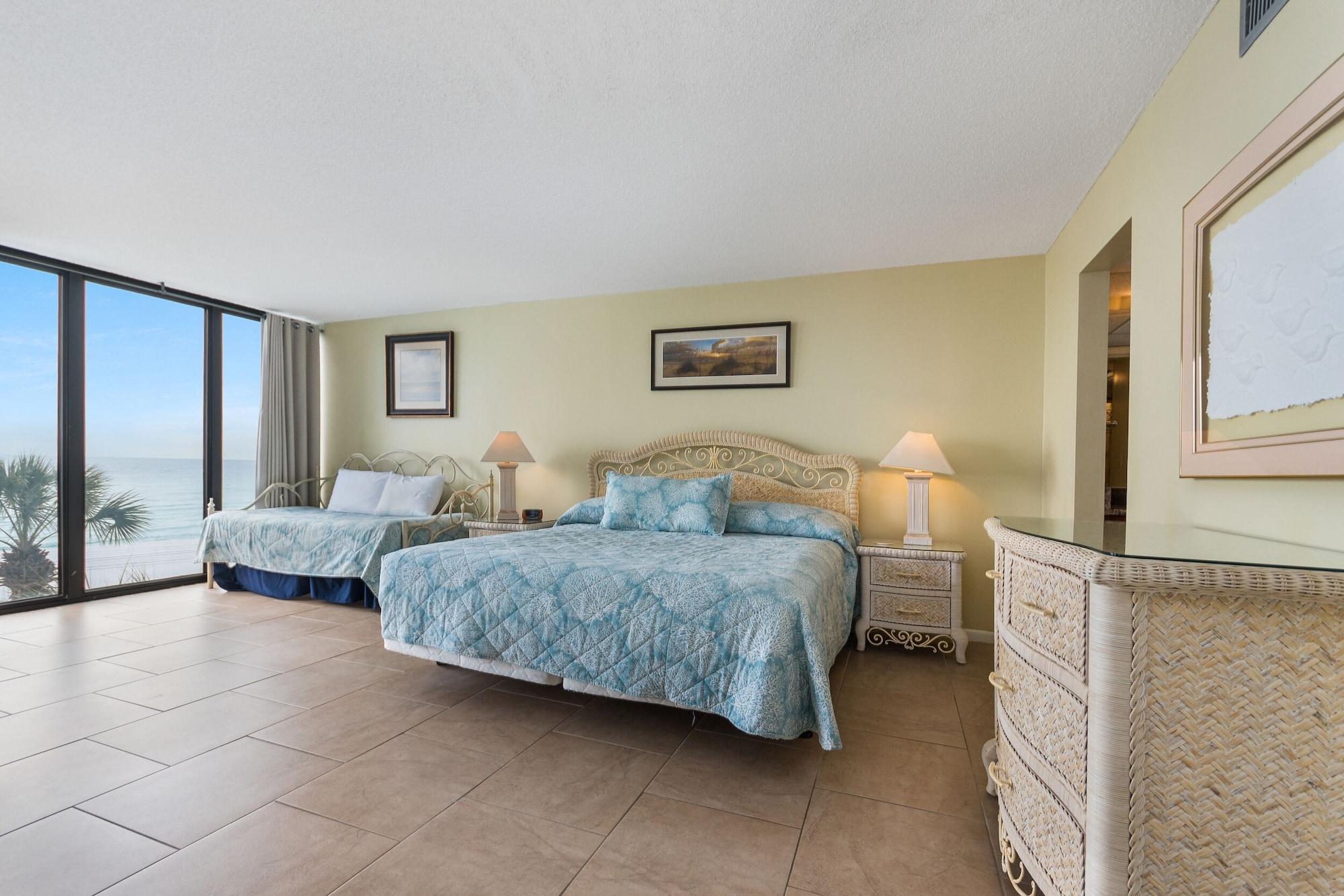 Apartment Edgewater And Golf By Collection