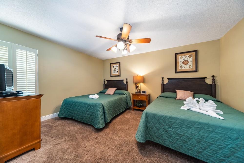 Edgewater And Golf By Collection