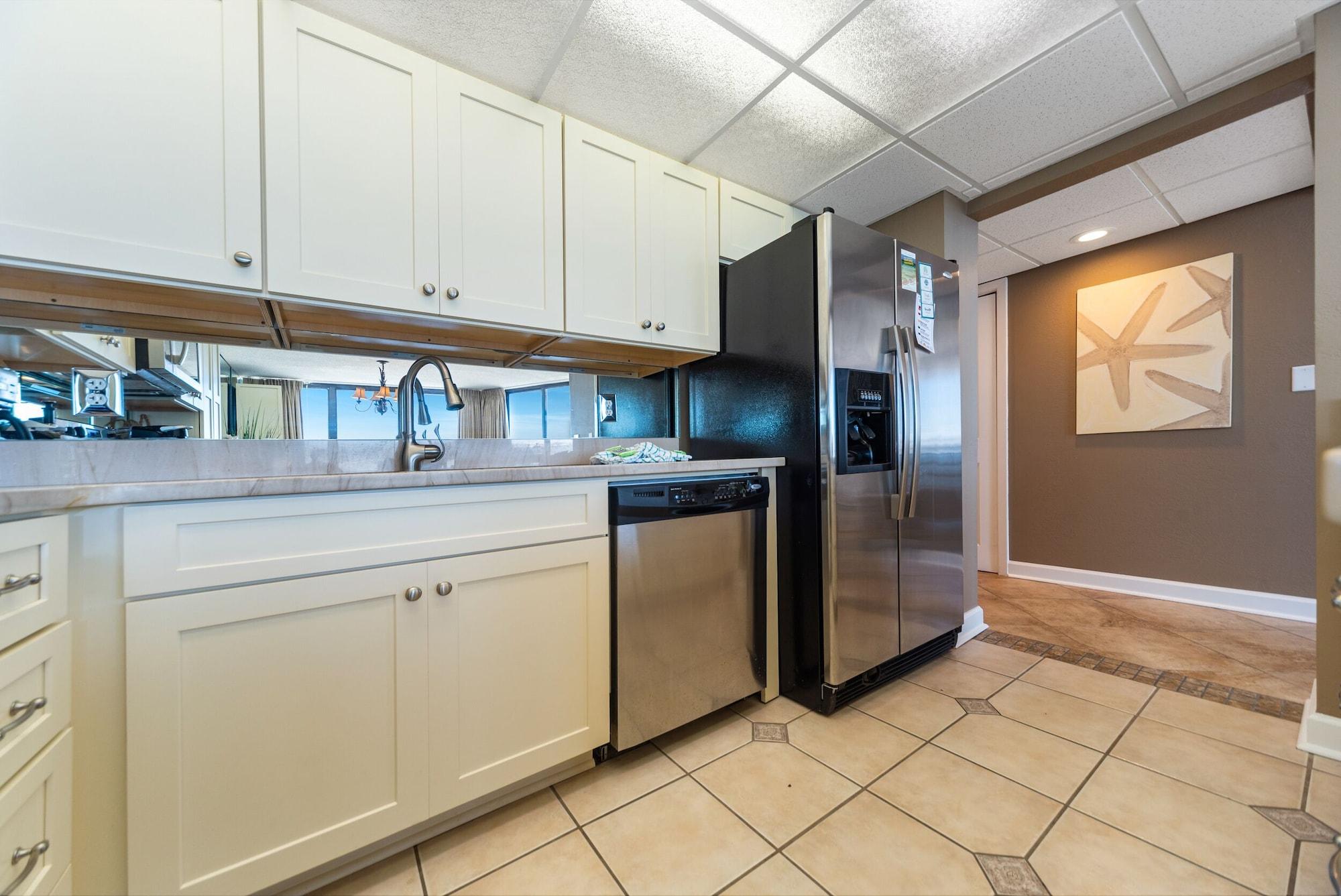 Edgewater And Golf By Collection