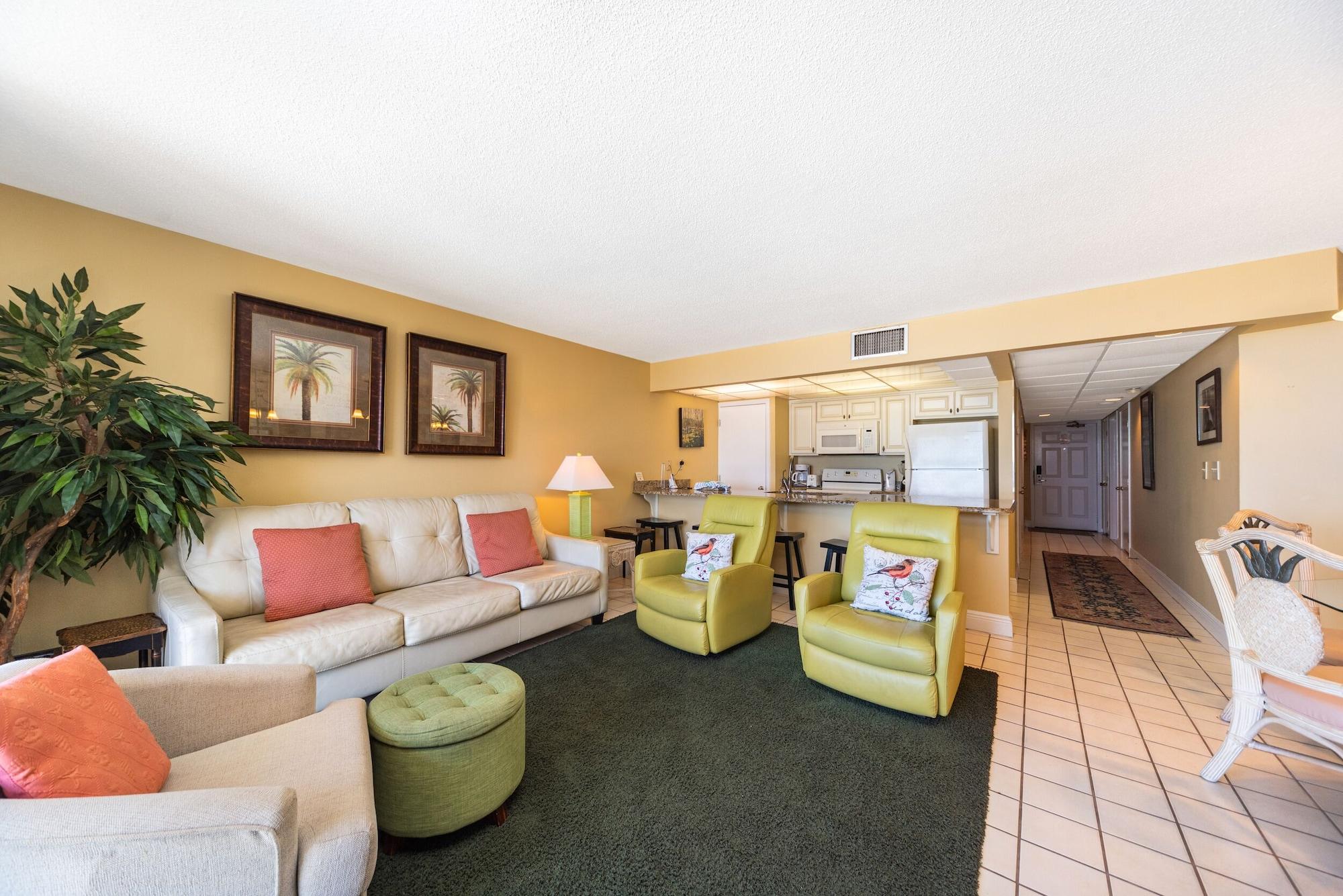 Edgewater And Golf By Collection
