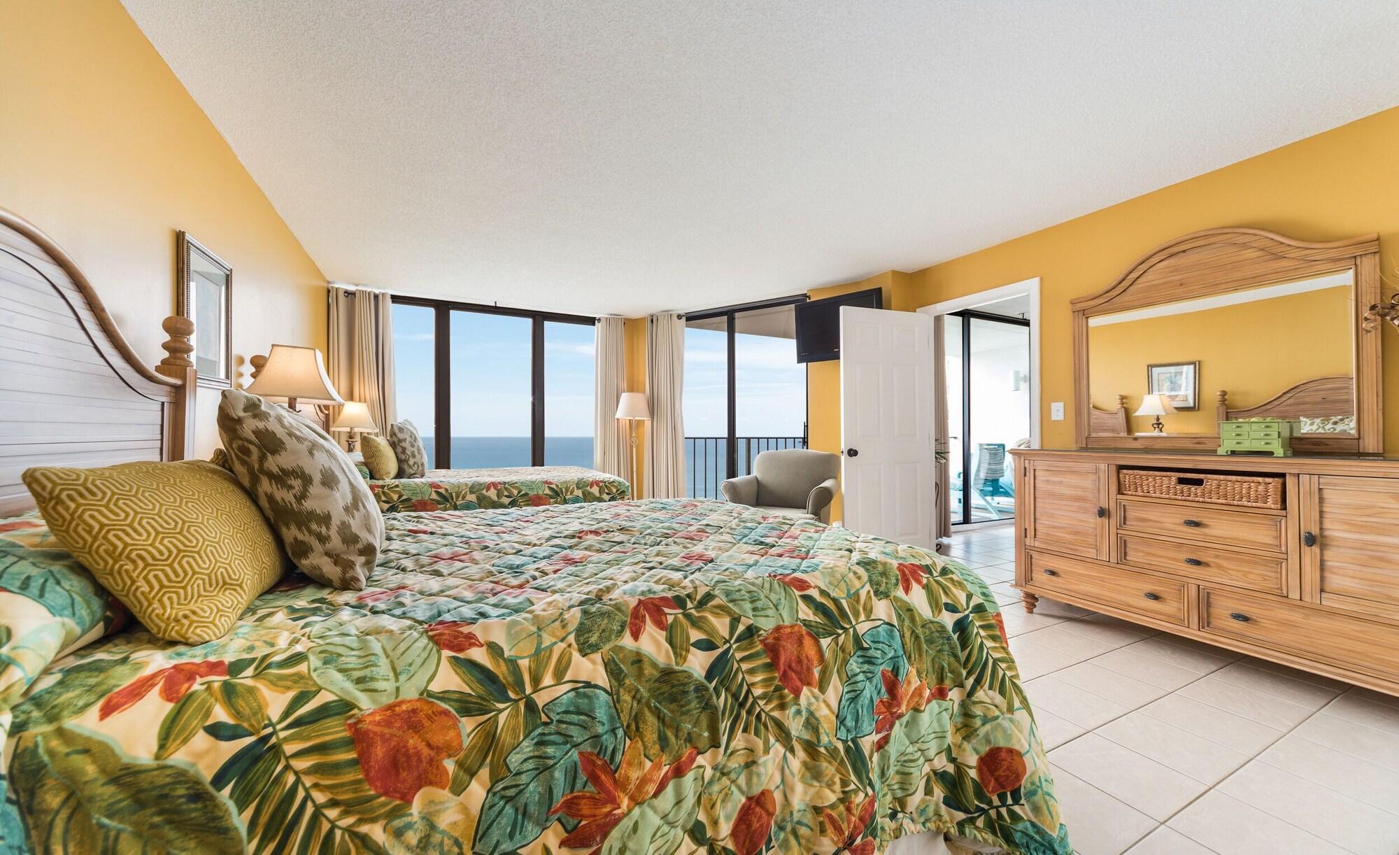 Apartment Edgewater And Golf By Collection