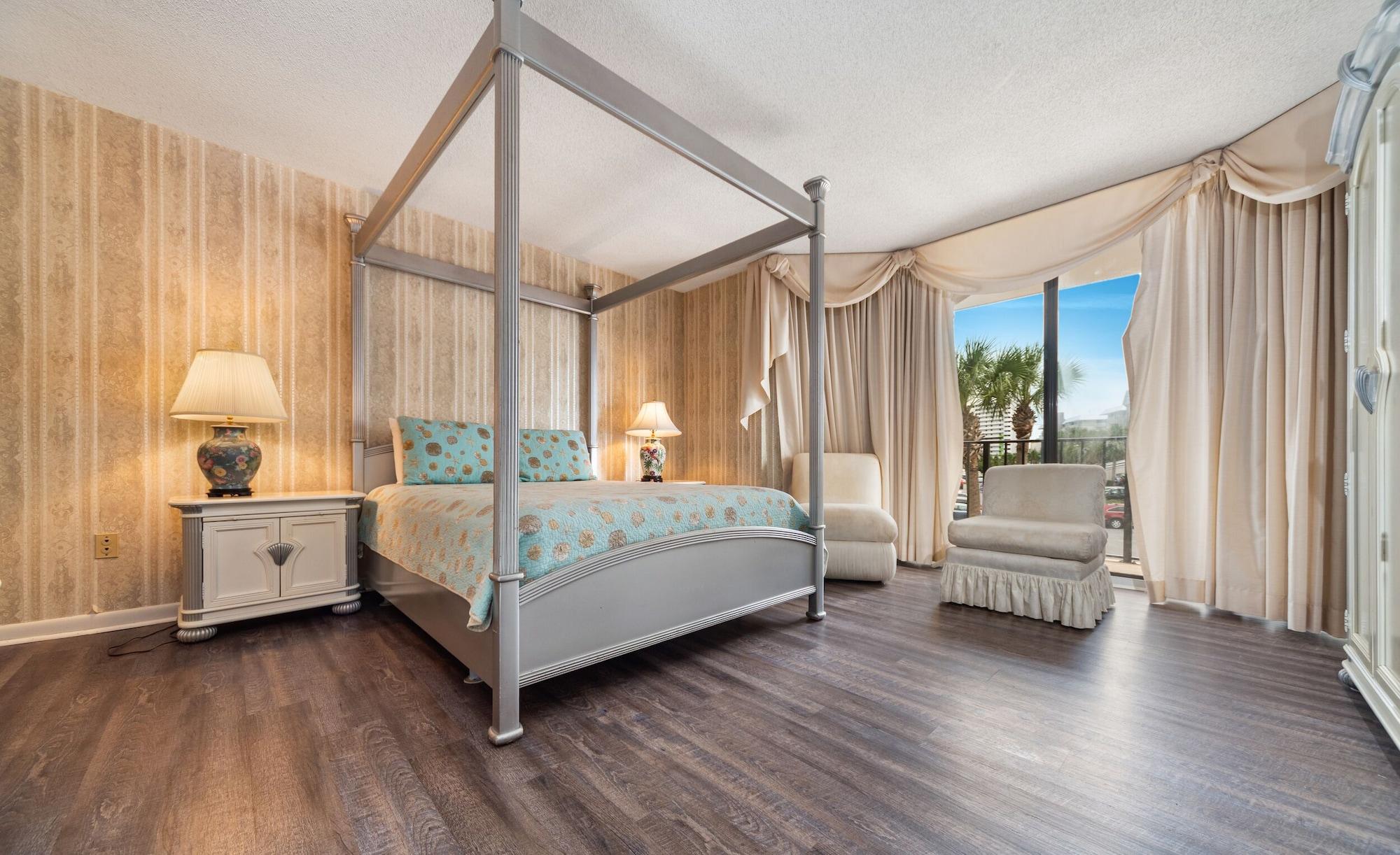 Edgewater And Golf By Collection * Panama City Beach
